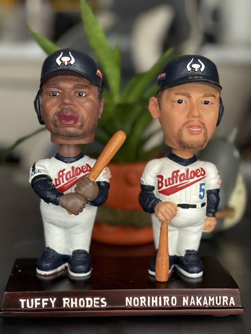 Amazon.co.jp: 大阪近鉄バッファローズ バブルヘッド タフィローズ